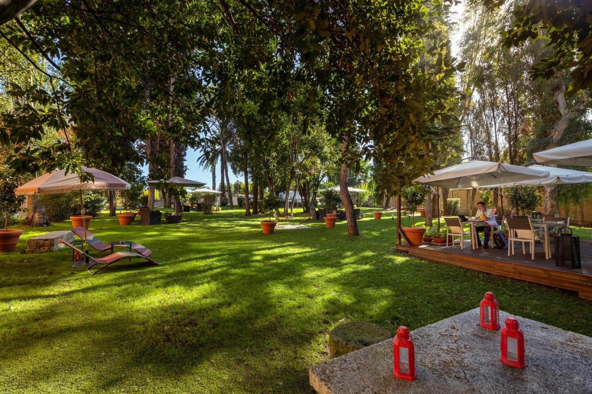 Garden Area Roma Eur Hotel Luaran gambar